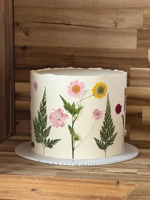 Custom cake handcrafted by Marta's Cakes in Jackson, New Jersey