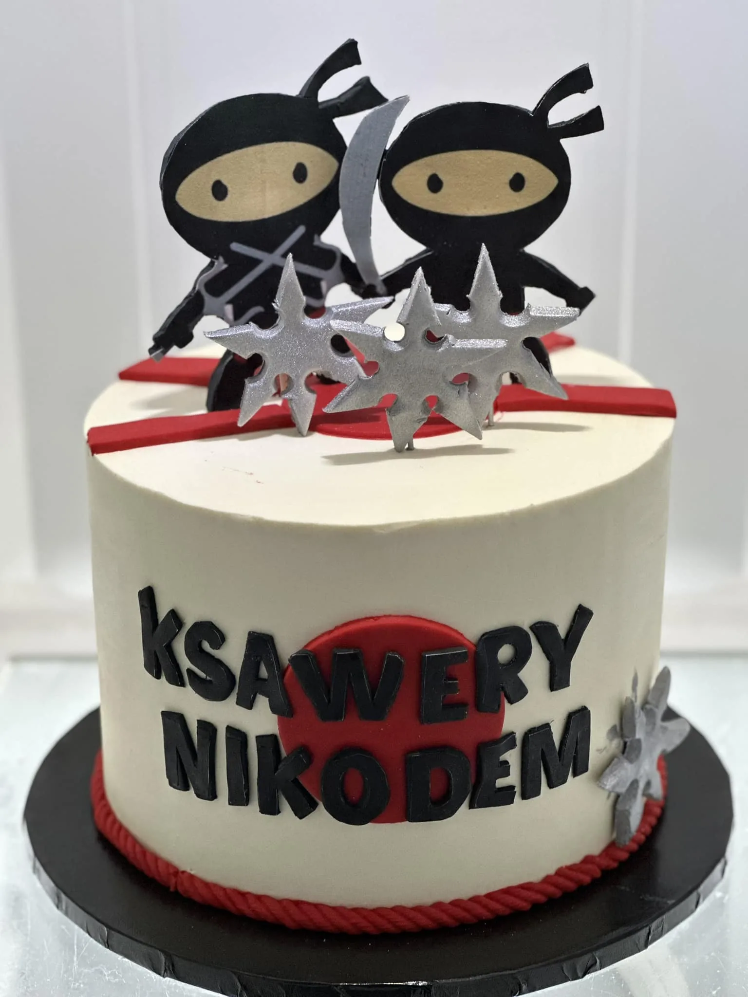 Custom cake handcrafted by Marta's Cakes in Jackson, New Jersey