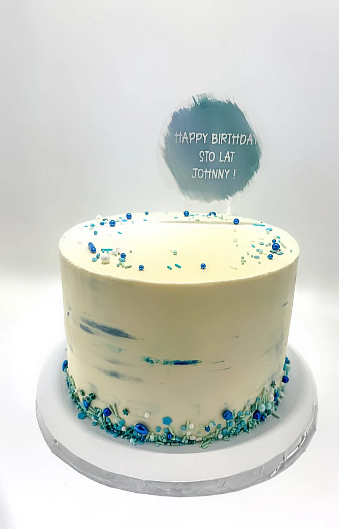 Custom cake handcrafted by Marta's Cakes in Jackson, New Jersey