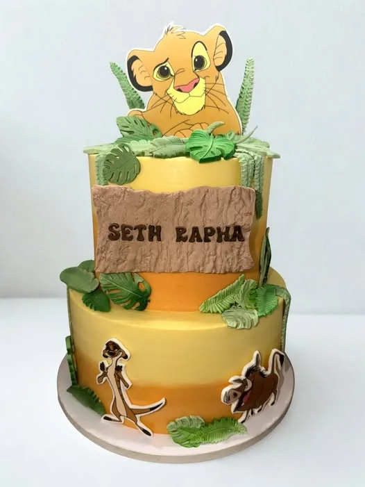 Custom cake handcrafted by Marta's Cakes in Jackson, New Jersey