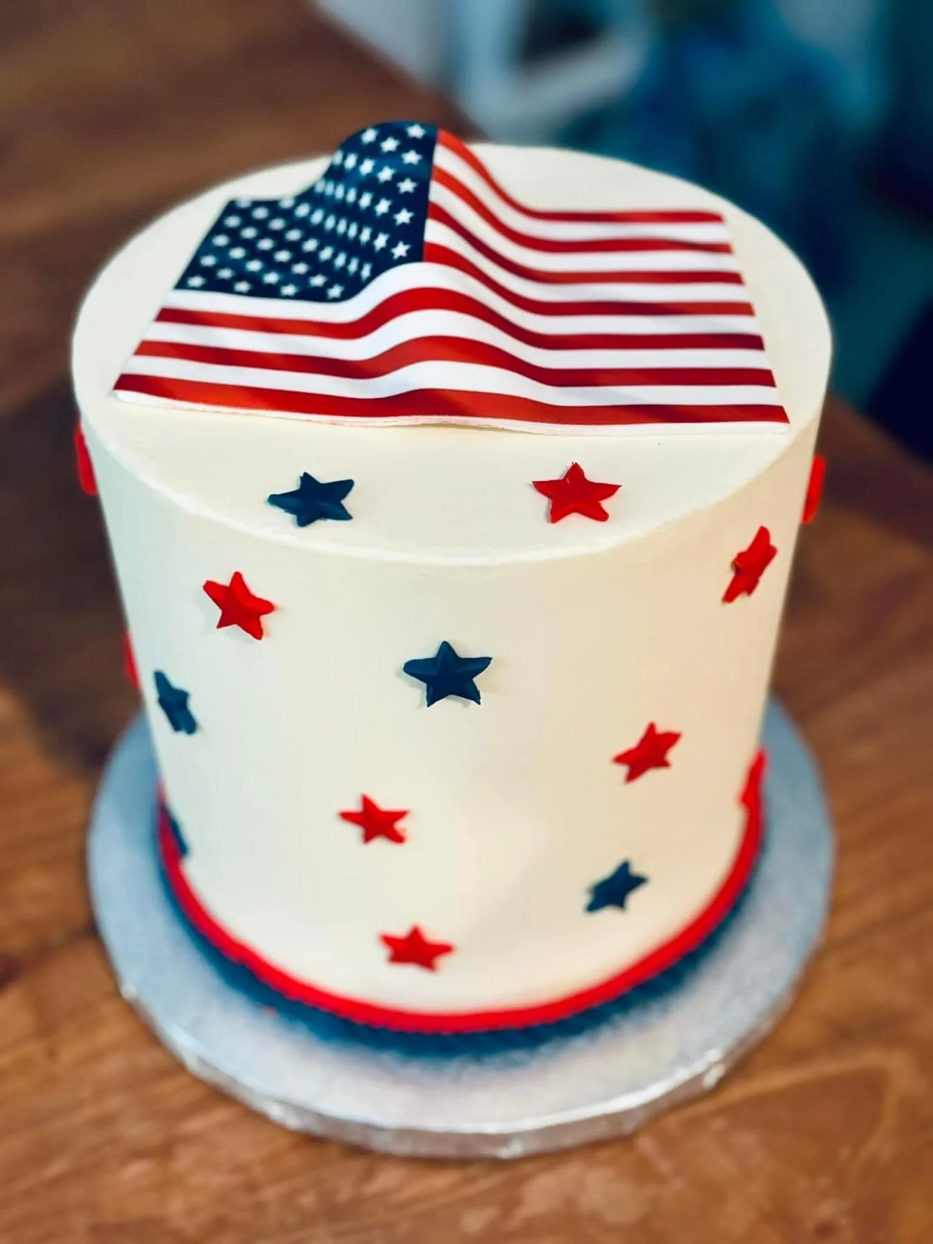 Custom cake handcrafted by Marta's Cakes in Jackson, New Jersey